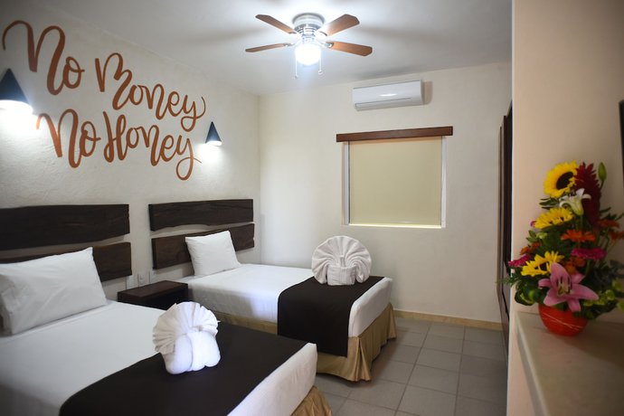 Imagen de la habitación del Hotel 12 Bees. Foto 12