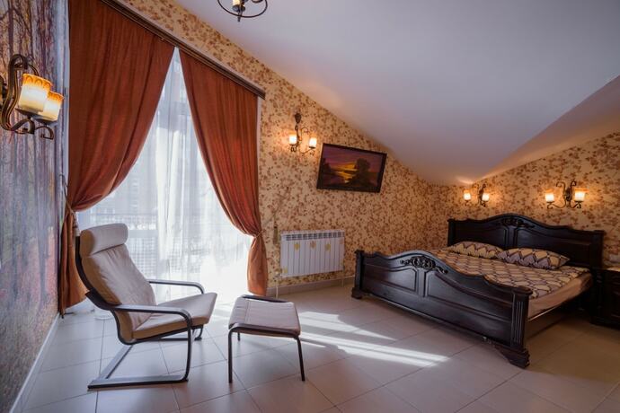 Imagen general del Hotel 12 Mesyacev. Foto 1