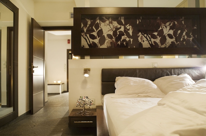 Imagen de la habitación del Hotel 12 Months Resort & Spa. Foto 3