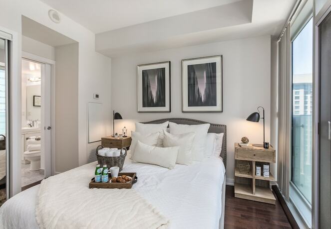Imagen general del Hotel 12 York St Condo - Financial District. Foto 3