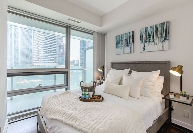 Imagen general del Hotel 12 York St Condo - Financial District. Foto 6