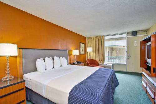 Imagen de la habitación del Hotel 121 Motel Henderson. Foto 4