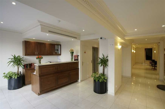 Imagen de los interiores del Hotel 121 Paris. Foto 5