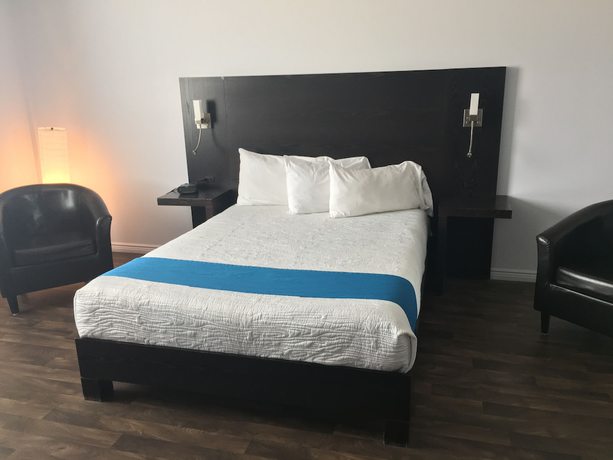 Imagen de la habitación del Hotel 1212. Foto 4