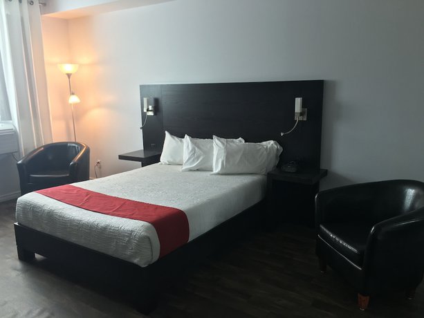 Imagen de la habitación del Hotel 1212. Foto 13