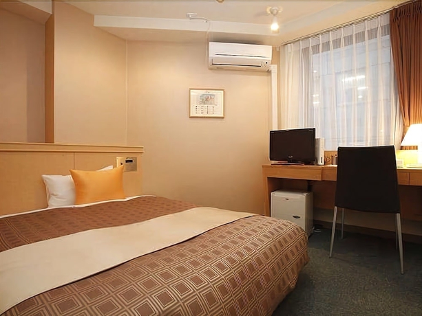 Imagen de la habitación del Hotel 1-2-3 Kobe. Foto 9