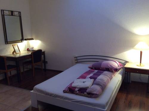 Imagen de la habitación del Hotel -12-apostel. Foto 15