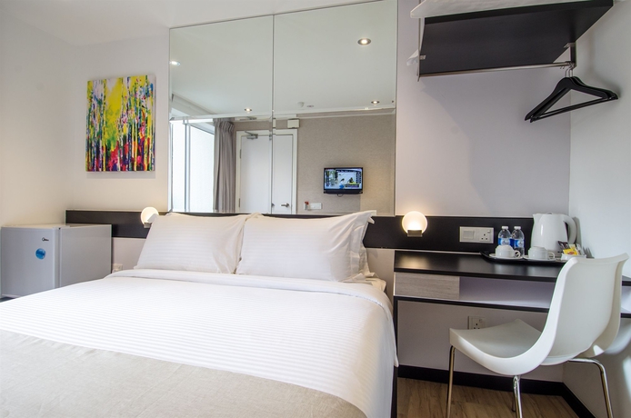 Imagen de la habitación del Hotel 12fly. Foto 4