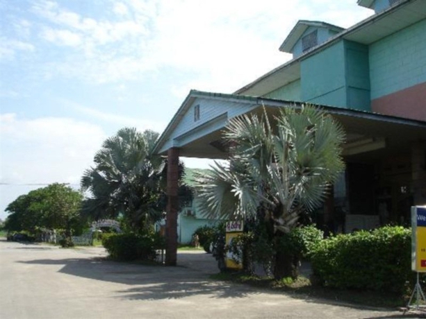 Imagen general del Hotel 13 Coins Airport Grand Resort. Foto 6