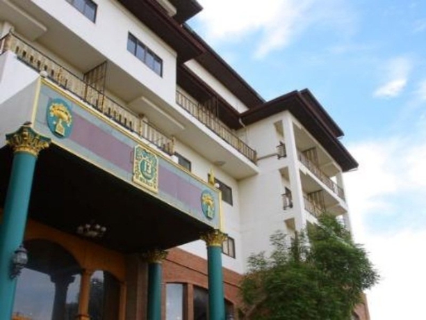 Imagen general del Hotel 13 Coins Bangyai. Foto 4