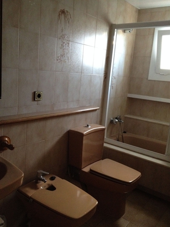 Imagen de la habitación del Hotel 139. Foto 9