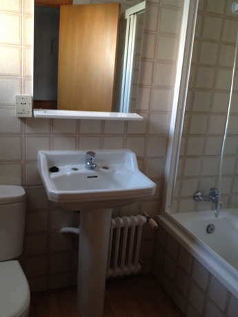 Imagen de la habitación del Hotel 139. Foto 11