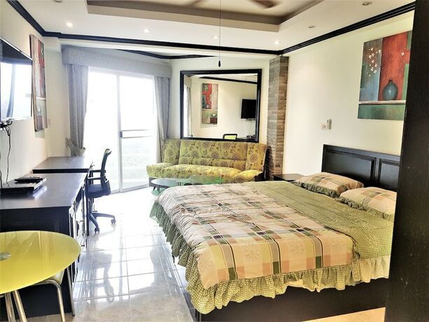 Imagen general del Hotel 13th Floor Sea View Studio. Foto 4