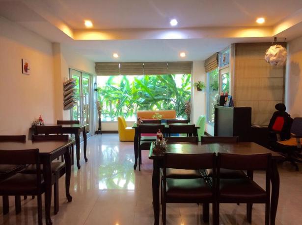 Imagen del bar/restaurante del Hotel 14 Place. Foto 8