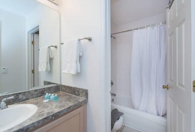 Imagen general del Hotel 14 RM Disney Estate Golf Resort Villa Pool Tennis. Foto 6