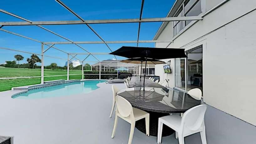 Imagen general del Hotel 14 Room Golf Tennis Villa. Foto 11