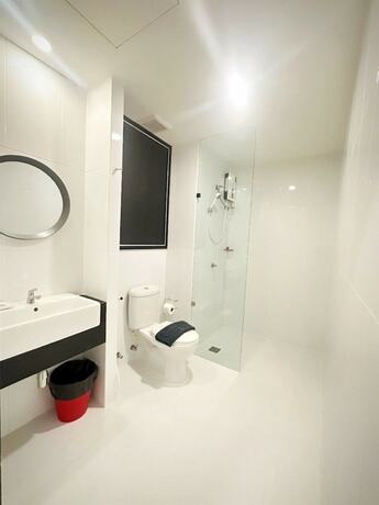 Imagen de la habitación del Hotel 14 Sathorn. Foto 13