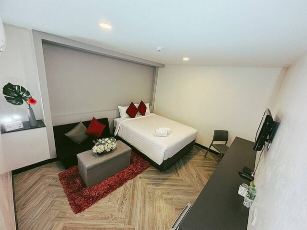 Imagen de la habitación del Hotel 14 Sathorn. Foto 14