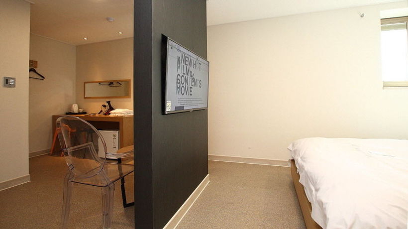 Imagen de la habitación del Hotel 141 Mini. Foto 4