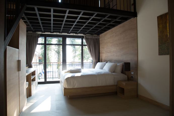Imagen de la habitación del Hotel 15 Palms Beach Resort. Foto 15