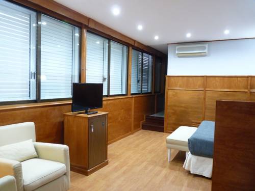 Imagen de la habitación del Hotel 153. Foto 4