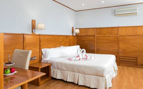 Imagen de la habitación del Hotel 153. Foto 11