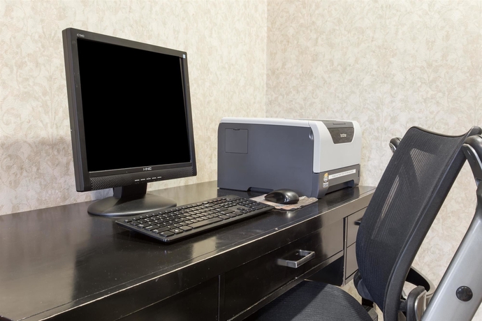 Imagen de los interiores del Hotel 1550 - SFO Airport. Foto 5