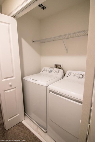 Imagen general del Hotel 1556 PD - Poolside Bliss Enchanted 4BR Townhome. Foto 6