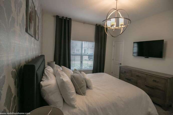 Imagen general del Hotel 1556 PD - Poolside Bliss Enchanted 4BR Townhome. Foto 7