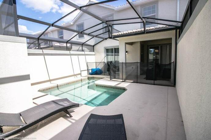 Imagen general del Hotel 1556 PD - Poolside Bliss Enchanted 4BR Townhome. Foto 15