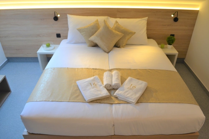 Imagen de la habitación del Hotel 16 Lakes. Foto 11