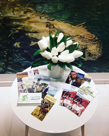 Imagen de los interiores del Hotel 16 Lakes. Foto 19