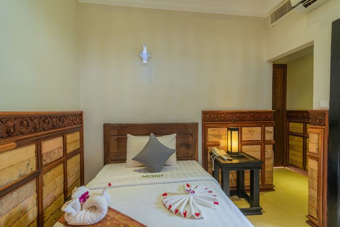 Imagen de la habitación del Hotel 160 Angkor Villa. Foto 5