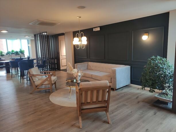 Imagen general del Hotel 1616 HOTEL. Foto 9