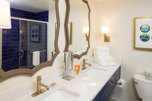 Imagen de la habitación del Hotel 1620 Plymouth Harbor. Foto 8