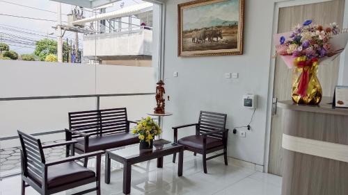 Imagen general del Hotel 168 Salatiga. Foto 11