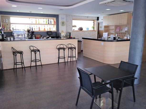 Imagen del bar/restaurante del Hotel 170. Foto 3