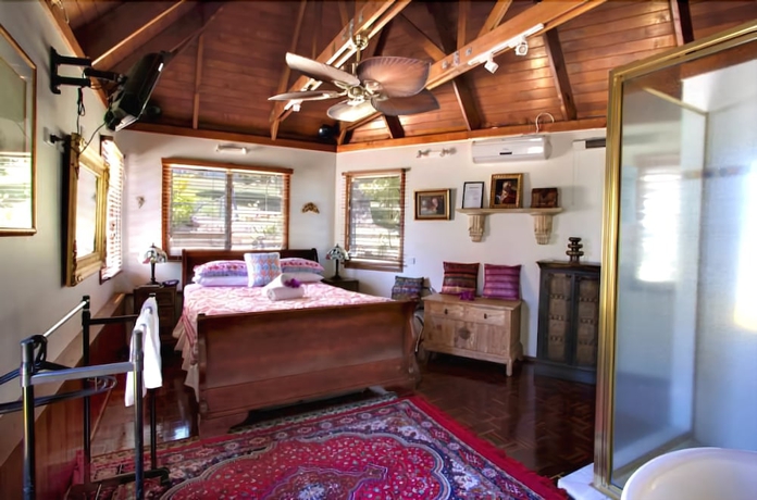 Imagen de la habitación del Hotel 1770 Sovereign Lodge Resort. Foto 2