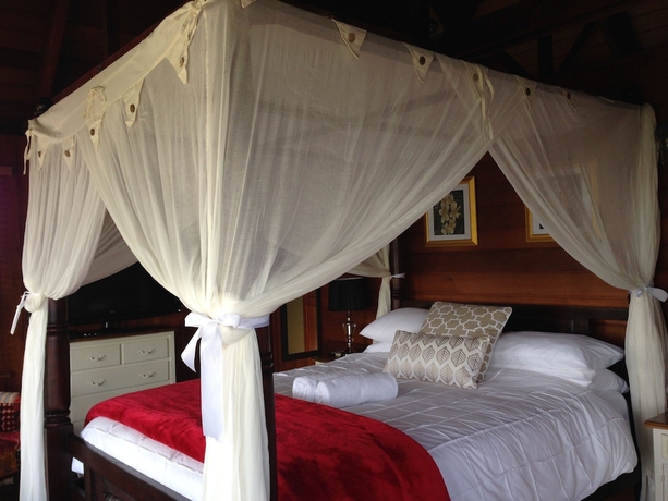 Imagen de la habitación del Hotel 1770 Sovereign Lodge Resort. Foto 6