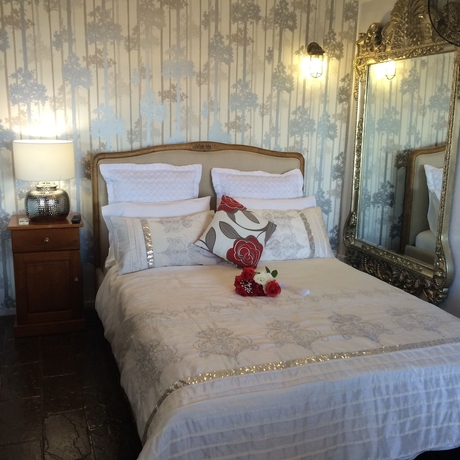 Imagen de la habitación del Hotel 1770 Sovereign Lodge Resort. Foto 7