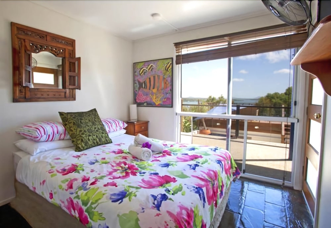 Imagen de la habitación del Hotel 1770 Sovereign Lodge Resort. Foto 8