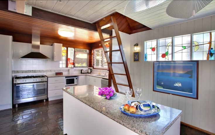 Imagen de la habitación del Hotel 1770 Sovereign Lodge Resort. Foto 11