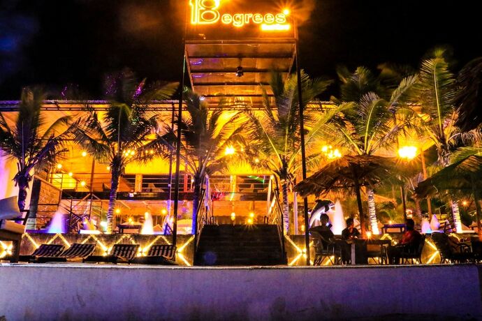 Imagen general del Hotel 18 Degrees Beach Resort. Foto 5