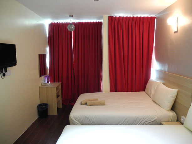 Imagen de la habitación del Hotel 18. Foto 5