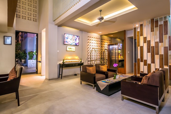 Imagen de los interiores del Hotel 18 Suite Villa Kuta. Foto 10