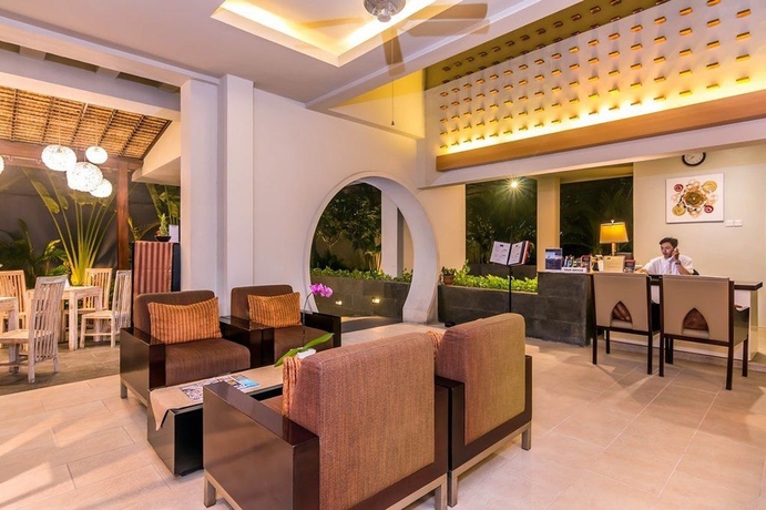 Imagen de los interiores del Hotel 18 Suite Villa Kuta. Foto 11