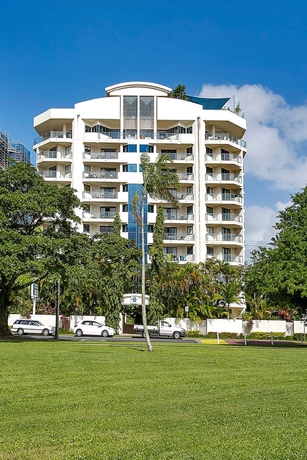 Imagen de los exteriores del Hotel 181 The Esplanade. Foto 12