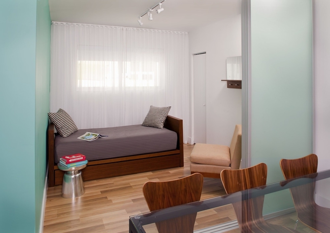 Imagen de la habitación del Hotel 1818 Meridian House. Foto 11