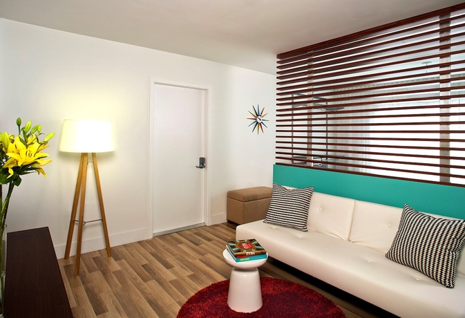 Imagen de la habitación del Hotel 1818 Meridian House. Foto 13