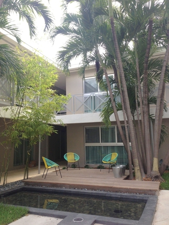 Imagen de la habitación del Hotel 1818 Meridian House. Foto 14